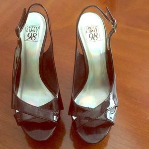 Ladies shoes